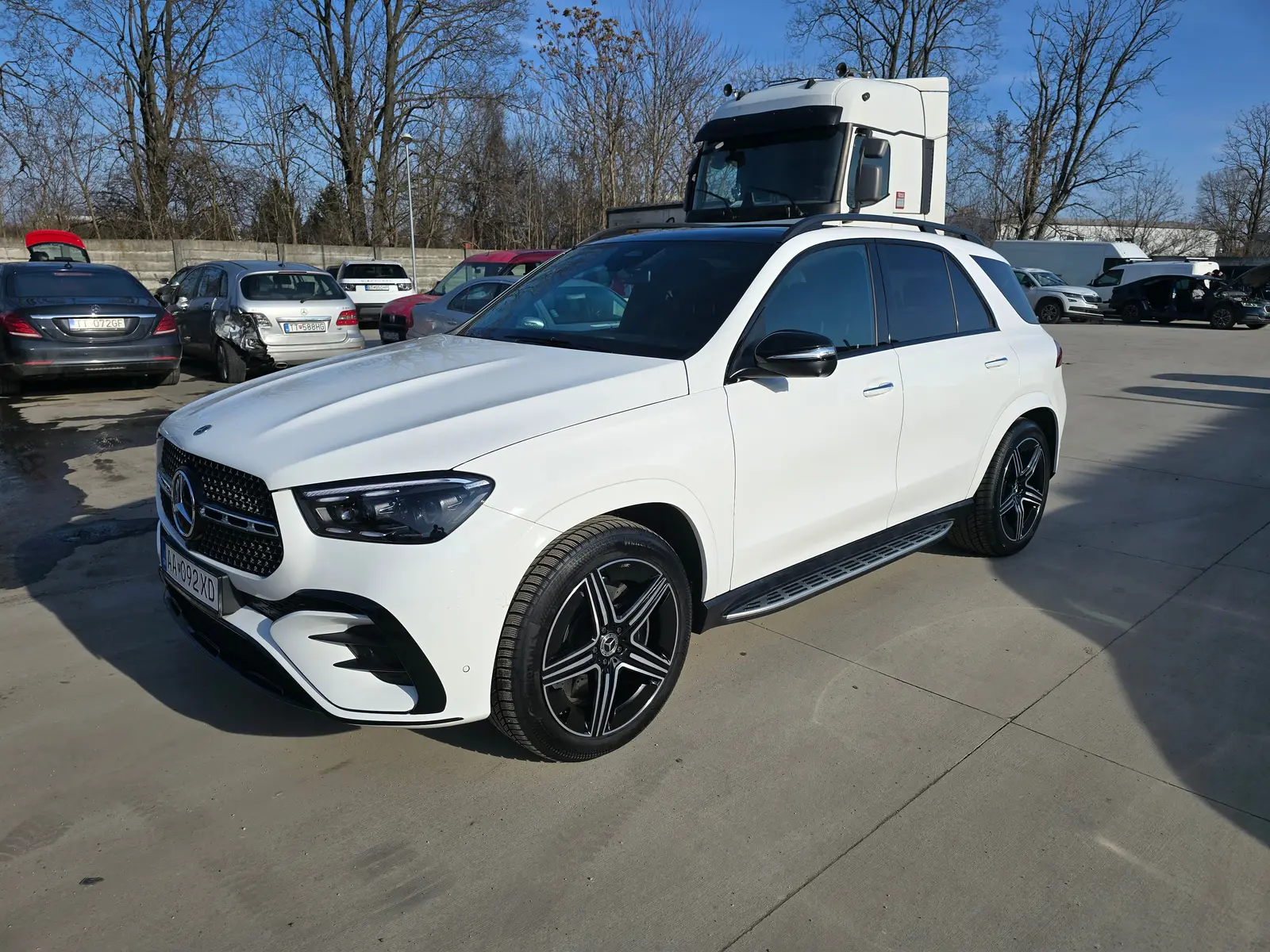 Mercedes GLE po čistení, fotka 1