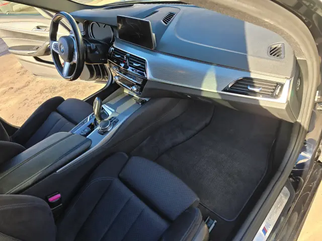 BMW 5 po čistení, fotka 12