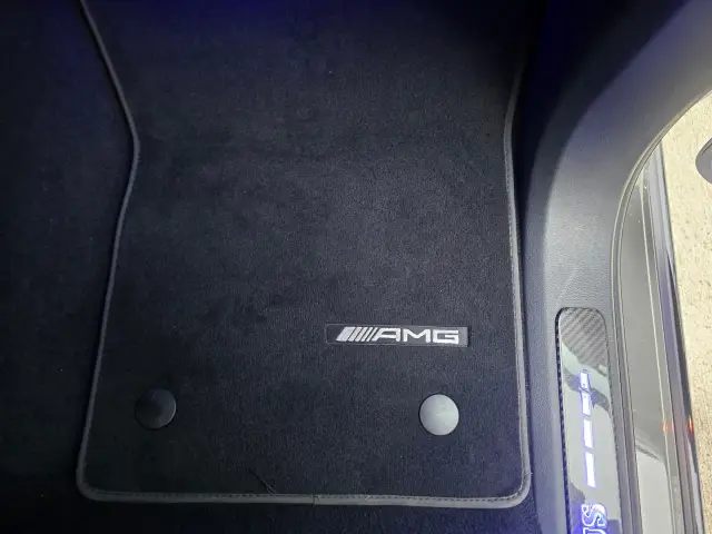 Mercedes Brabus po čistení, fotka 16