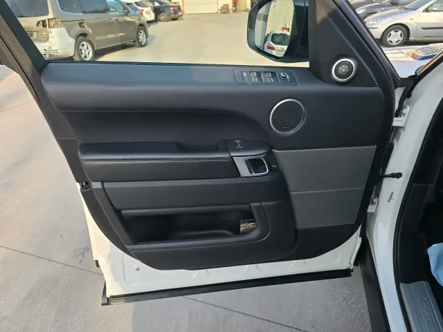 Range Rover Sport po čistení, fotka 9