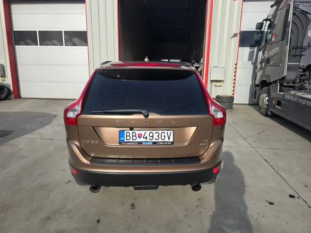 Volvo XC60 po čistení, fotka 6
