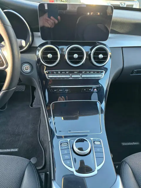 Mercedes C220 po čistení, fotka 15