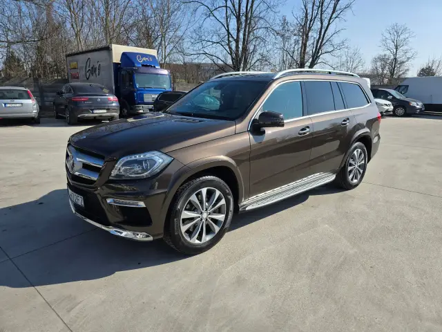Mercedes GLE po čistení