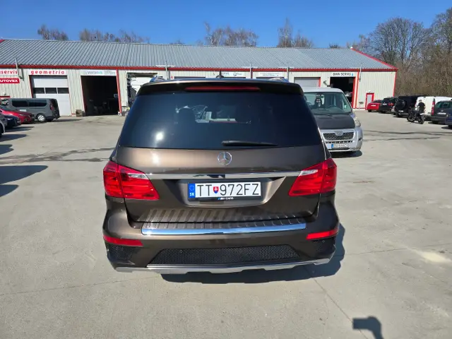 Mercedes GLE po čistení, fotka 4