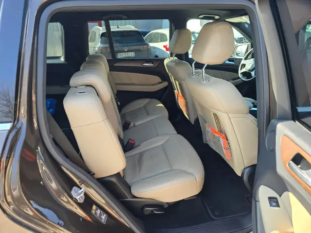 Mercedes GLE po čistení, fotka 15